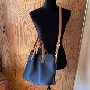 Black crossbody satchel